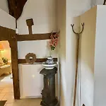 Mit Kamin Und Garten, Seenah Ferienhaus *