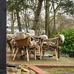 Mit Kamin Und Garten, Seenah * Lembruch